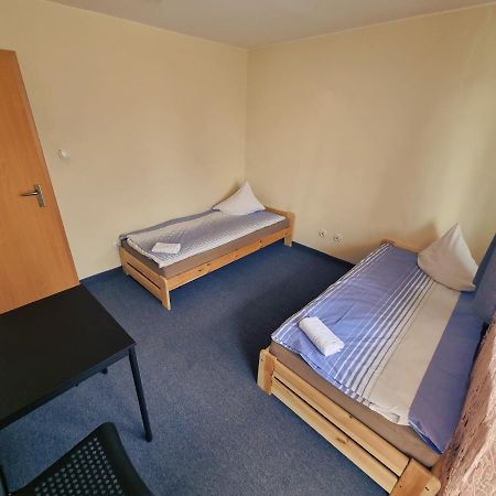 Wilanow House Hostel Warsaw Ngoại thất bức ảnh